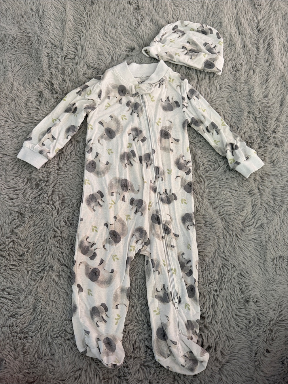 Bamboo - Baby Essentials White Footie with Gray Elephant Print and Matching Hat